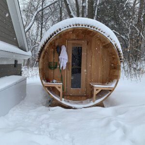 Dundalk-Outdoor-Barrel-Sauna-22