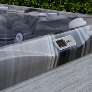 aquasolus-cove-hot-tub-03
