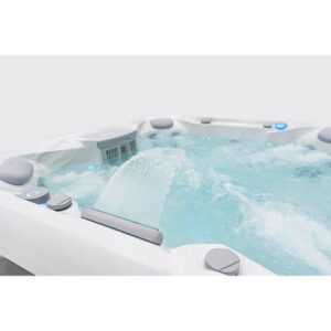 aquasolus-cove-hot-tub-07