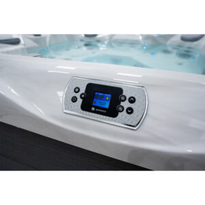 aquasolus-eden-hot-tub-17