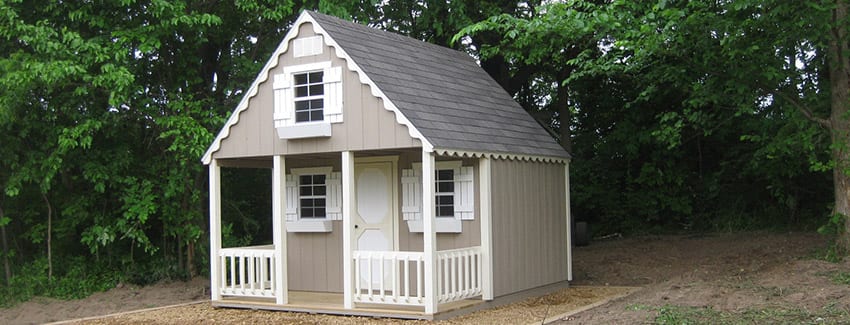 blog-feature-backyard-playhouse blog-feature-backyard-playhouse