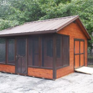 carriage-house-screened-porch