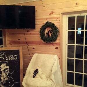 garden-shed-with-porch-interior4