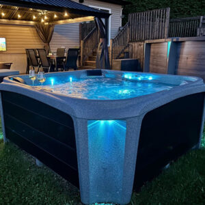 innovaspa-hot-tub-stream-1