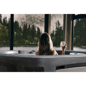innovaspa-storm-hot-tub-4