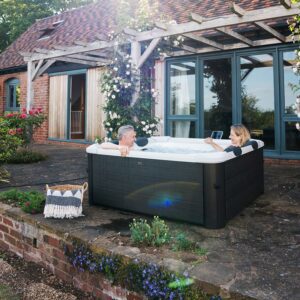 mspa-hot-tub-frame-series-oslo-8.jpg