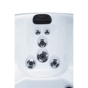 platinum-spas-deluxe-range-st-tropez-hot-tub-08