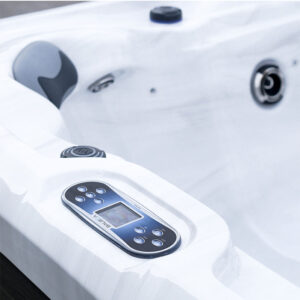 platinum-spas-kenya-hot-tub-07