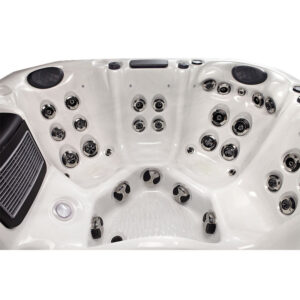 platinum-spas-monaco-hot-tub-03