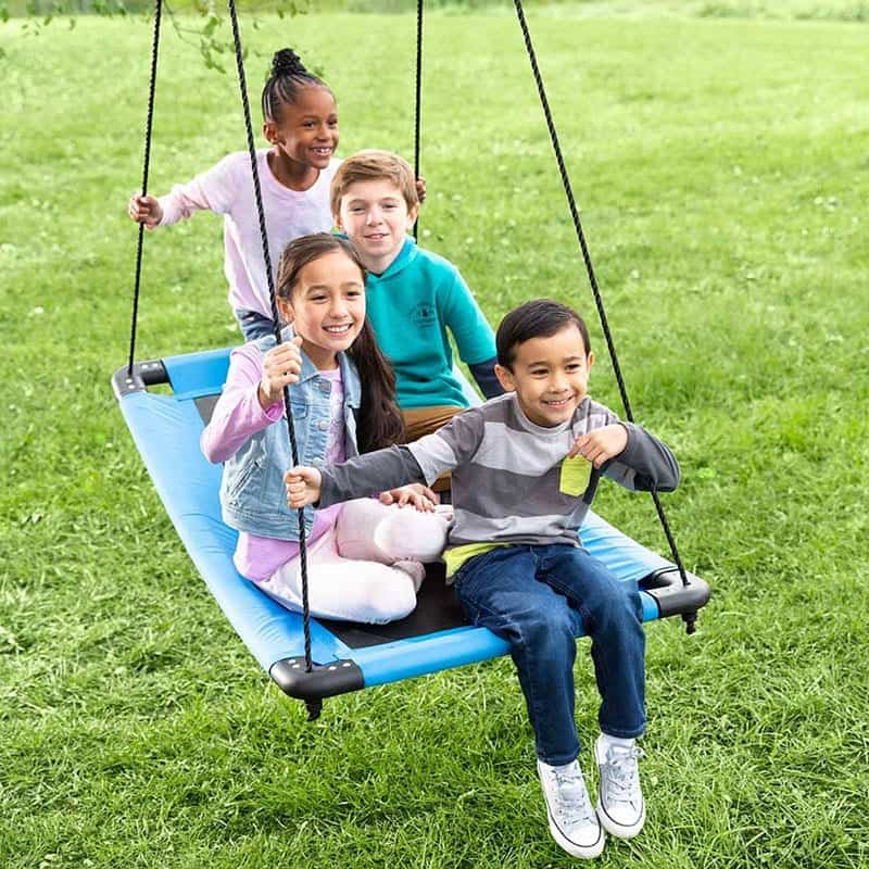 playset-accessory-skycurve-swing.jpg