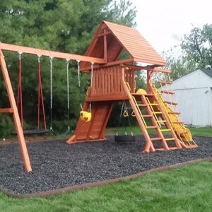 playset-with-rubber-mulch