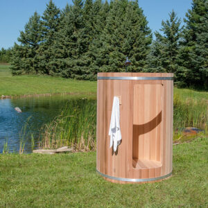 rainbow-barrel-outdoor-shower-07