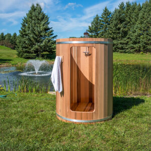 rainbow-barrel-outdoor-shower-10