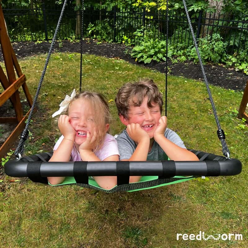 reedworm-giant-platform-swing-2