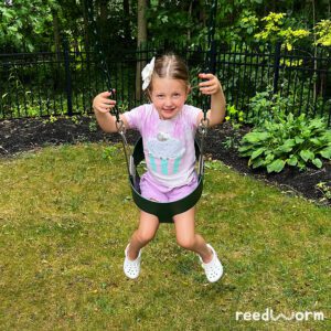 reedworm-toddler-bucket-swing-3