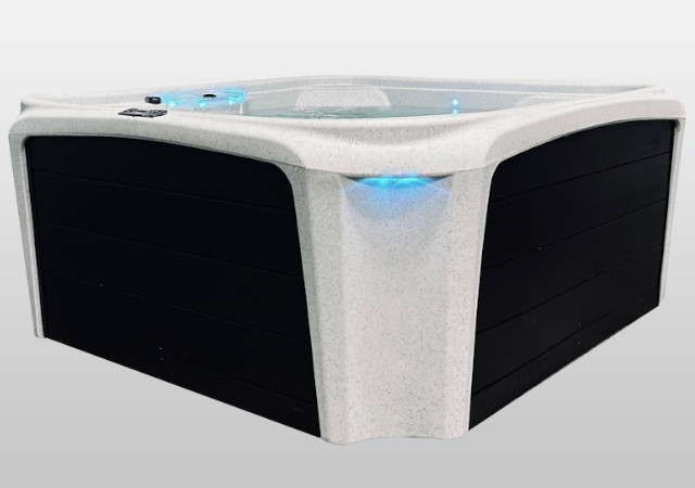 stream-white-640x450-1